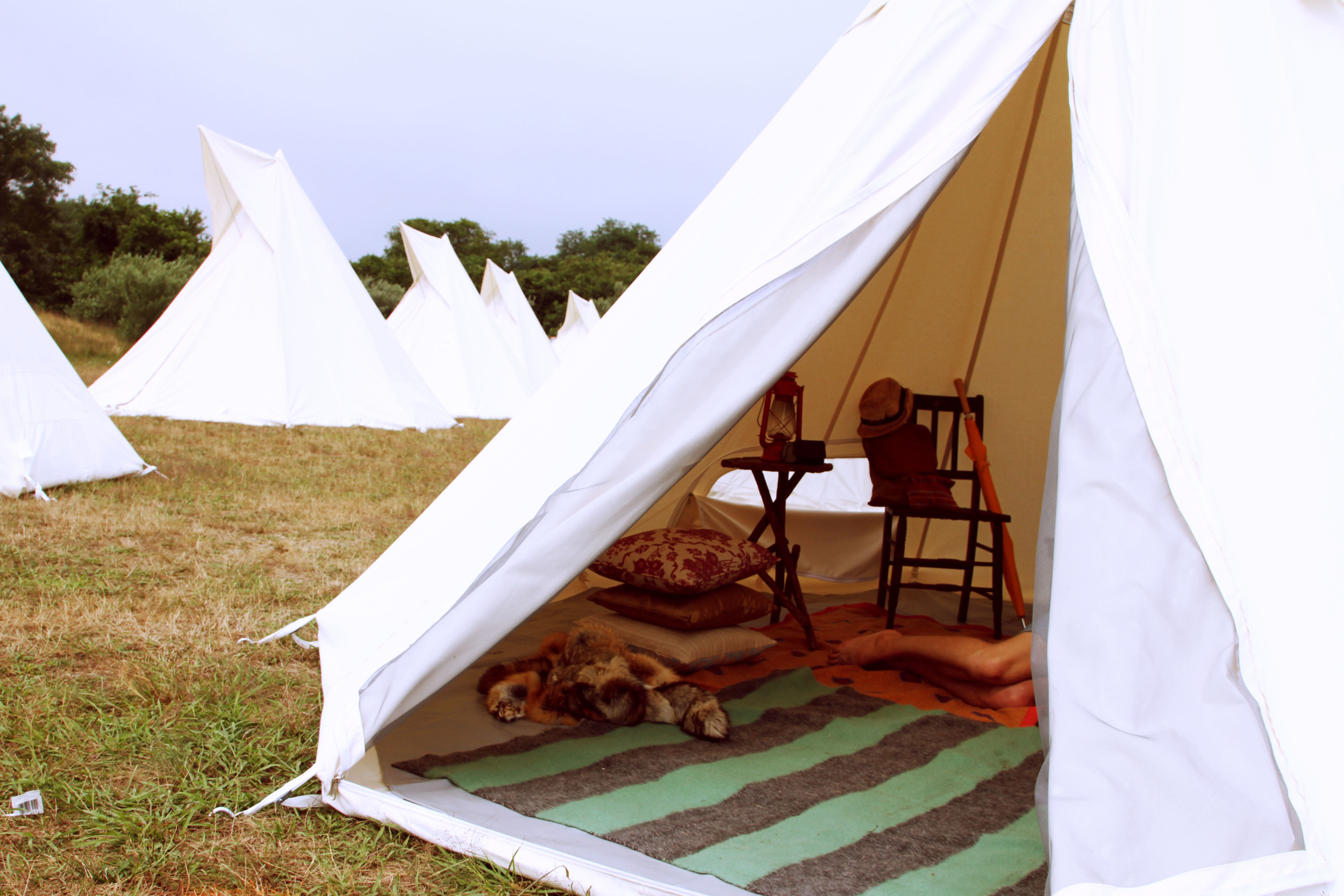 1teepee.jpg